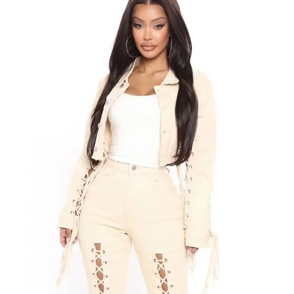 NWOT FASHION NOVA Can't Keep Up Denim Jacket - XL - Picture 2 of 10